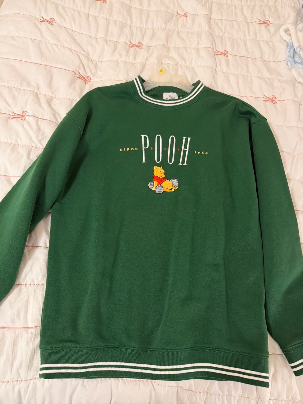 Disney Winnie the Pooh green crewneck sweatshirt